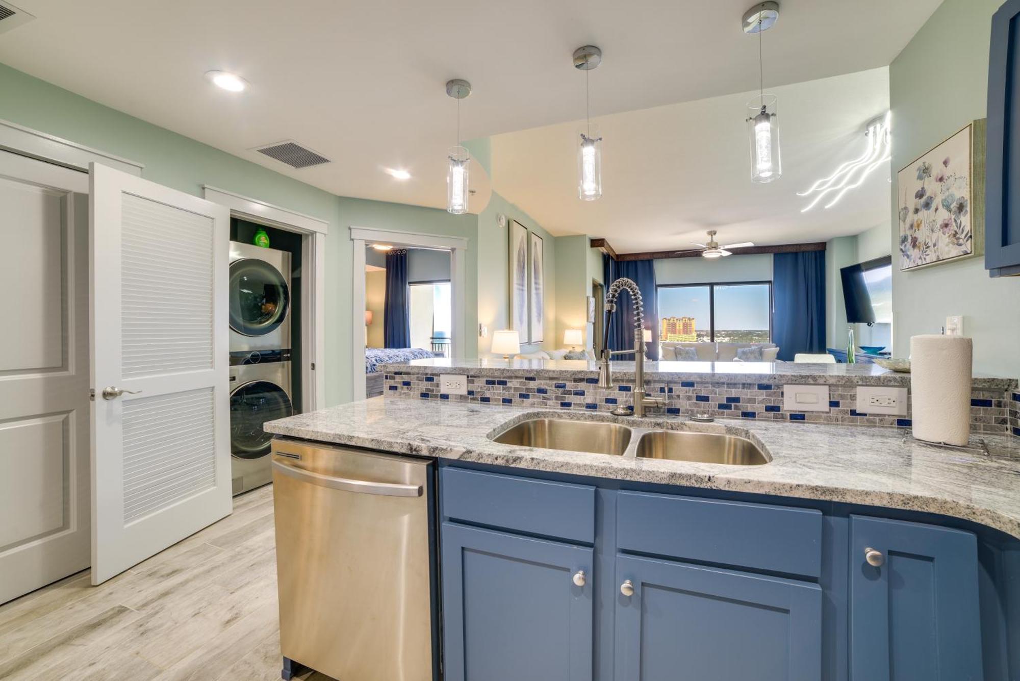 Breezy Panama City Beach Condo With Private Balcony! Exterior photo